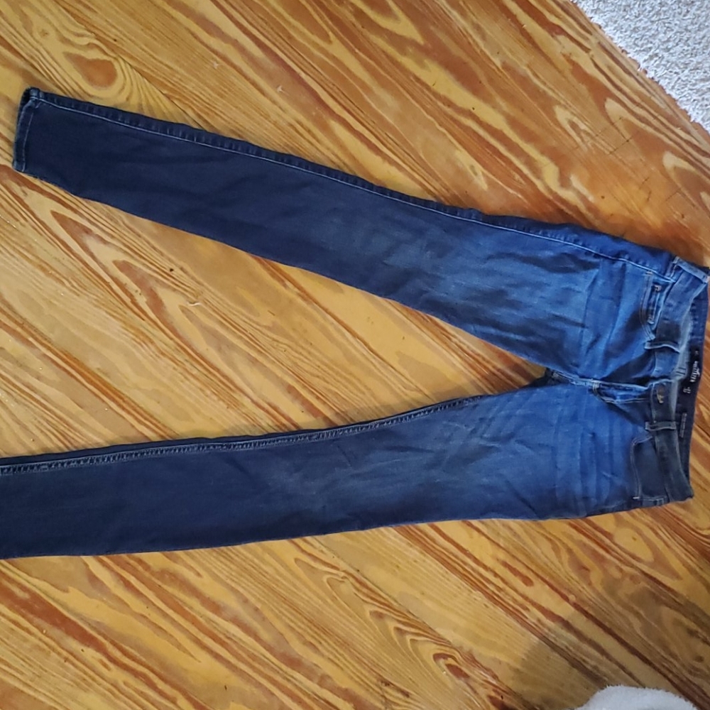 Hollister skinny jeans